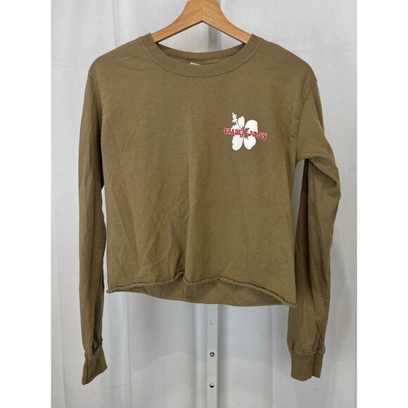 TRADER JOES Gildan Long Sleeve T Shirt Cropped Roll Hem Cotton Brown Green S - Picture 8 of 8